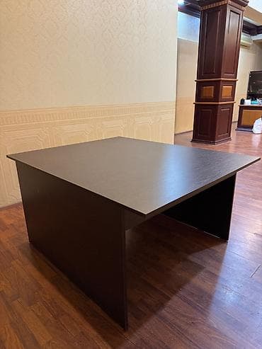 bağca mebelləri: İşlənmiş, Kvadrat masa — 3