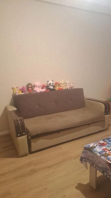 угловой диван бу: 🛋️ Açılan divan — 200 AZN Möhkəm, qalın və rahatdır. Açıldıqda 2 — 1
