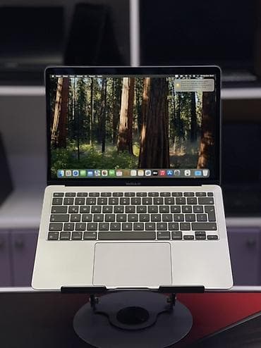 aple 13: İşlənmiş Apple MacBook, 13.3 ", Apple M1, 256 GB, Ünvandan götürmə, Ödənişli çatdırılma, Rayonlara çatdırılma — 1