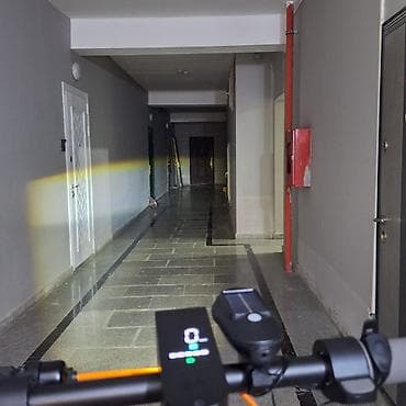 İdman və hobbi: Yeni Elektrik samokat 10", 351 - 500 Vt, 16 - 25 km/s, Ünvandan götürmə — 6