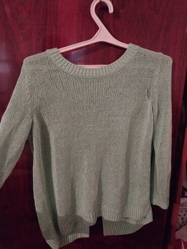 женские длинные кардиганы: Məhsul: Açıq yaşıl rəngdə qadın trikotaj sviter/kardiqan - Model: Ön — 1