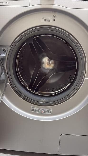 qapi kraskalari: Samsung önyükləməli paltaryuyan maşın Model: WW66K6S00S7 (etiketdə — 2