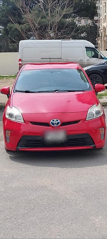Sifarişlə əl işləri: İCARƏ Toyota prius 2015il, buraxılış kartı var Depozit 400 azn — 1