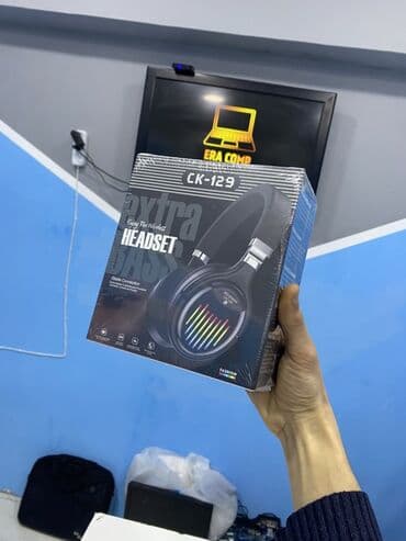 Simli Qulaqcıqlar, rəng - Qara