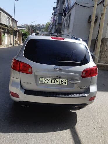qadınlar ucun maşınlar: Hyundai Santa Fe: 2.2 л | 2007 г. Внедорожник — 15