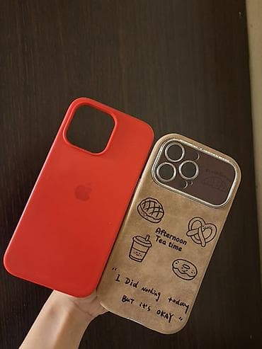 IPhone 14 pro max üçün 2 ədəd qoruyucu telefon qabı. İkisi bir yerdə