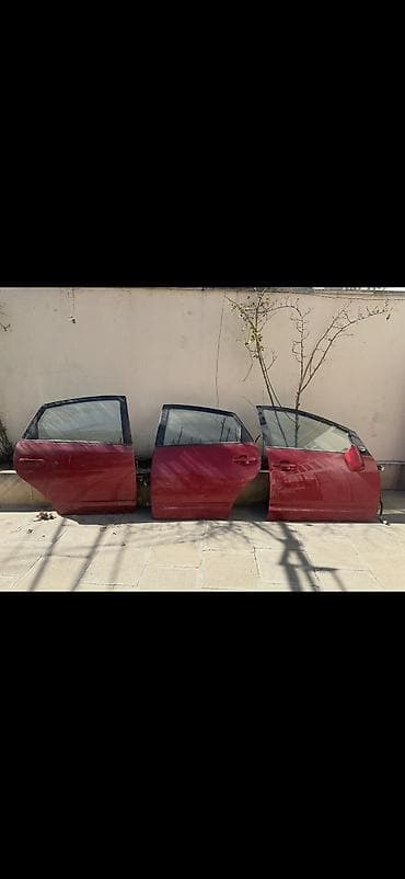 Sol arxa, Toyota 20 2008 il, ABŞ, Ünvandan götürmə