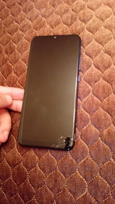 дисковый телефон: Blackview A70. (mavi-qara gradient rəng) Baterya : 5380 — 9