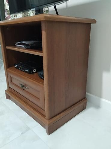 elif mebel: İşlənmiş, Düz TV altlığı, Polkalı, Taxtalı — 1