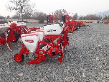 qosqular: Toxum səpən. 5 sıralı. Qarğıdalı. Günəbaxan. Soya əkici. Baltalı tip — 3