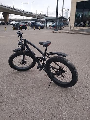veli: TECİLİ SATİLİR Fatbike velosipedi problemi yoxdur tam işlekdir Baxa — 2