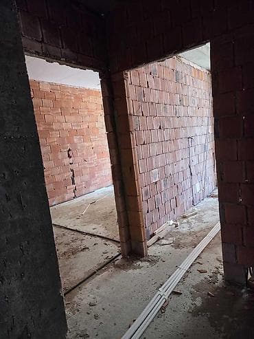 Mənzillər: Satılır 2 otaqlı yeni tikili 60 m², 8 Noyabr m. Kateqoriya Yeni — 10