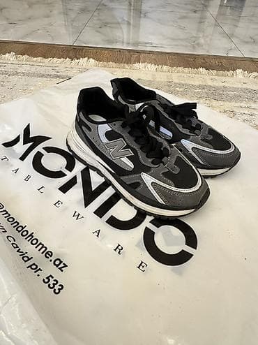 Ayaqqabılar: Kişi ayaqqabıları – 4 model dəsti 1) Loafer (slip-on): Qara rəng — 5