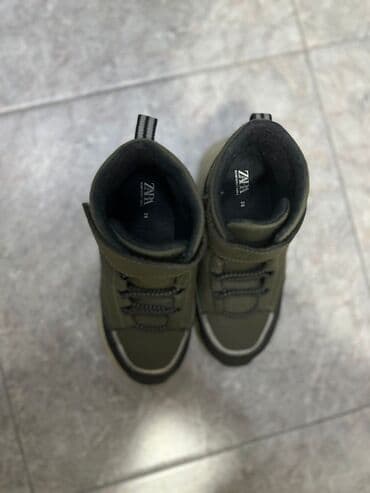 Pencəklər: Uşaq üçün ZARA isti qış botları - Brend: ZARA (etiket iç hissədə — 2