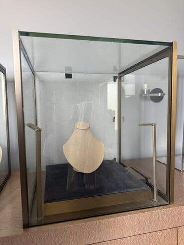 открытая вешалка для одежды: Qızıl üşün — 1