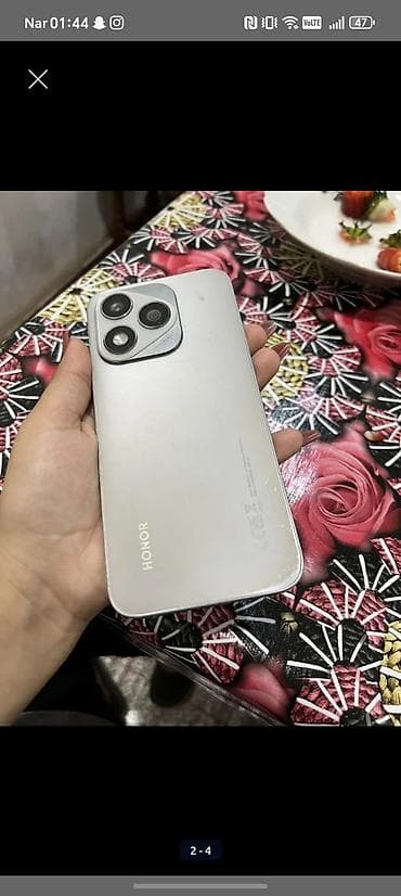 14 plus qiymeti: Honor 400 Lite, 256 GB, rəng - Boz, Barmaq izi, Face ID — 2