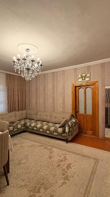 qapılar otaq: Ev normal vezıyyetdedir 4 otaqlıdır,kombi var,metbex mebel qiymete — 2