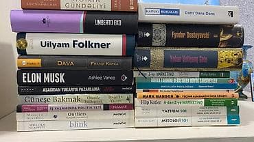 21 ədəd kitab satılır. Hamısı təzədir demək olar, bəzi kitabların — 1