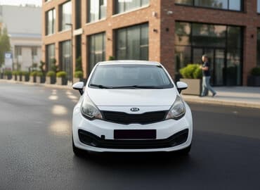 Kia Rio: 1.6 l | 2014 il Sedan