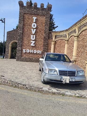 mercedes disk teker satisi: Mercedes-Benz C-Class W202, sedan, gümüşü rəng. Texniki xüsusiyyətlər — 1