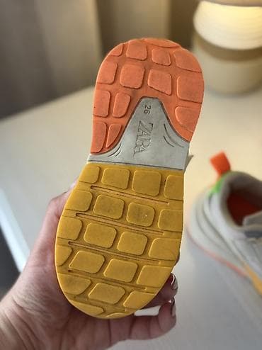 Uşaq krossovkası – ZARA, ölçü 26 — 3