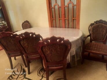 masalar ve stullar: Qonaq otağı üçün, İşlənmiş, Açılan, Oval masa, 8 stul — 1