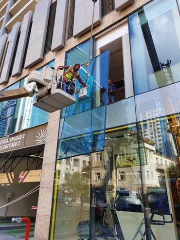 lazer yazı aparatı: Vantus icaresi İstənilən çəkiyə uyğun mövcuddur Aval şüşələr üç ündə — 3