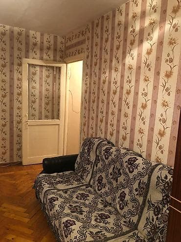 kirayə evlət: Bazar kontakt home yanı. orta blok 3-cu mərtəbə. infrastruktur — 2