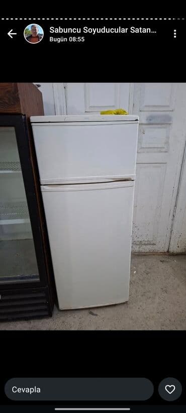 soyuducu xırdalan: İki qapılı məişət soyuducusu - Yuxarıda ayrıca dondurucu bölməsi — 1