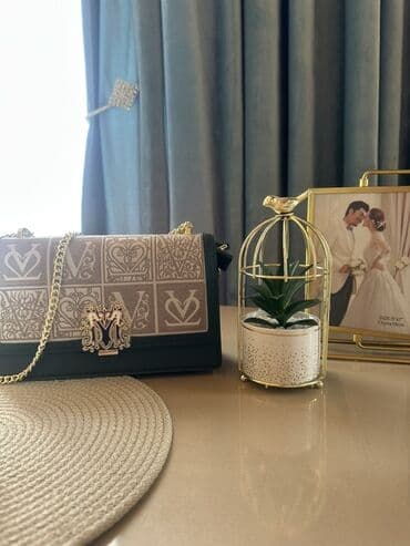 Çiyin çantası, Yeni lalafo.az -da Çiyin çantası, Yeni