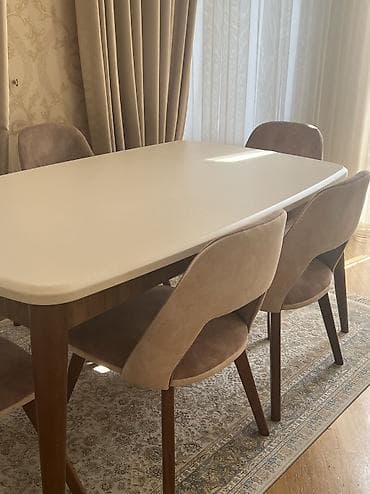 Masa 6 oturacaq
Təcili olaraq satılır
ideal vəziyyətdədir
166x97 — 2