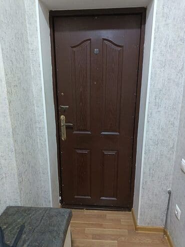 Kafel və bitirmə daşları: Məhsul: Daxili-giriş qapısı (ikiüzlü) Təsvir: - Material: Metall — 2