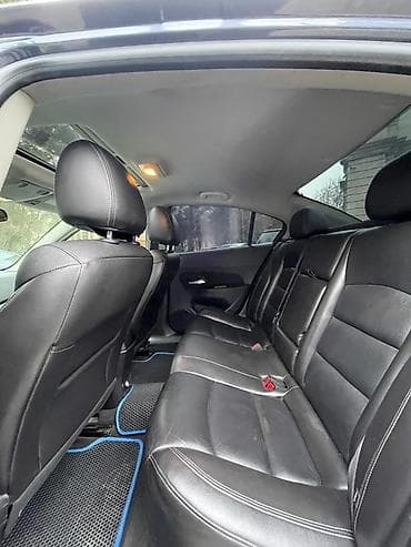 masin sat: Chevrolet Cruze: 1.4 l | 2013 il 292000 km Sedan — 9