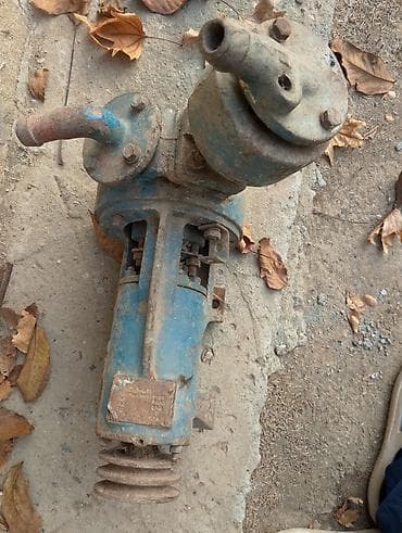 Kompessor və elektrik mühərriki dəsti Tərkib: - Kəmər ötürücülü — 1