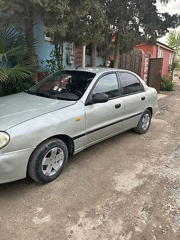 daewoo leqanza: Daewoo Sens: 1.3 l | 2010 il Sedan — 5