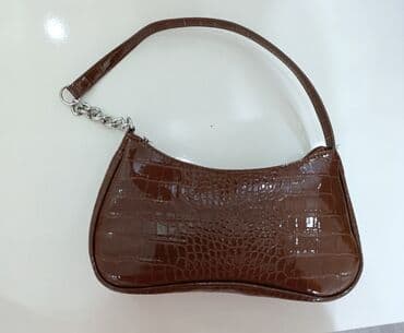 Qəhvəyi mini çiyin çantası – krokodil naxışlı, parlaq fakturalı -
