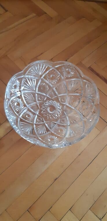 tamet qiymetleri: Meyve qabi sovet xrustali,antikvardir,hec islenmeyib,2 eded,birinin — 3