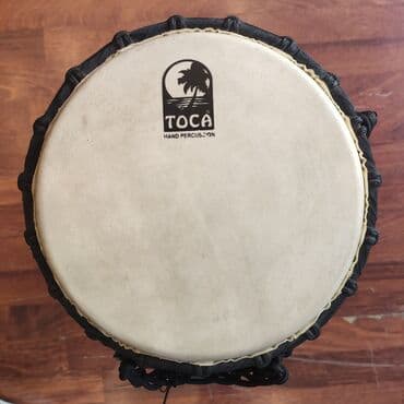 bongo: Djembe Material:Mahogany Ünvan:Nizami 42 (Daxili işlər nazirliyin — 1