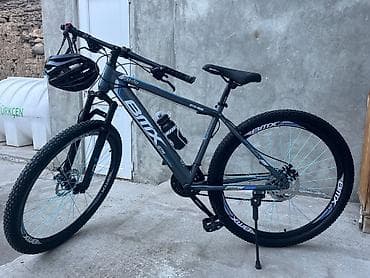 Təzədir demək olarki heç sürülmüyüb kasqa və su qabı üsdündədi Təcili