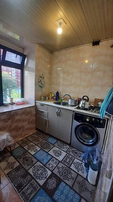 kurdexani evler: Sumqayıt, 3 otaqlı, Köhnə tikili, 67 kv. m — 2