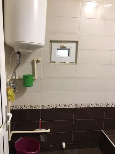 şəkidə həyət evləri: Satılır: həyət evi (təmirli, həyətli sahə) - Plan: girişdə eyvanlı — 22