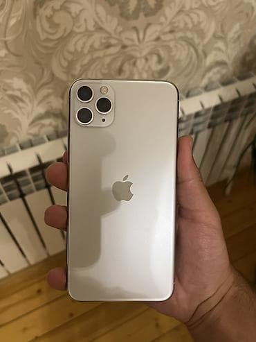 play stadion 2: IPhone 11 Pro Max, 64 GB, Gümüşü, Face ID — 1