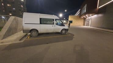 Ford Transit: 2.4 l | 2004 il 422555 km Van/Minivan