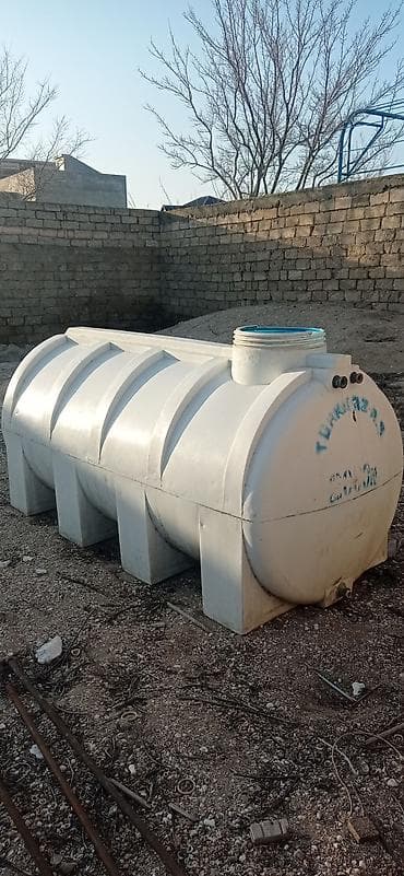 Nasoslar və hidroforlar: Bak, Plastik, 200 l l, İşlənmiş — 2