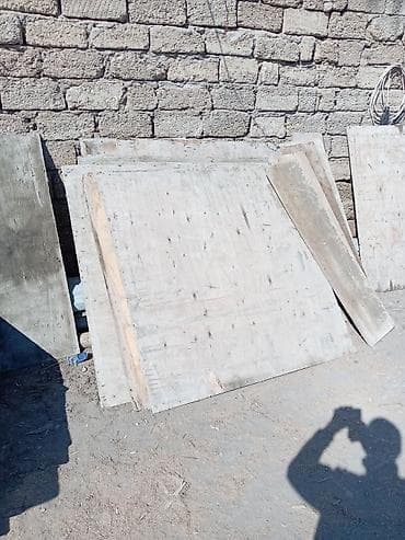 Двери и комплектующие: Taxta qəlib lövhələri və şitlər Məhsul təsviri: - Tikinti üçün taxta — 4