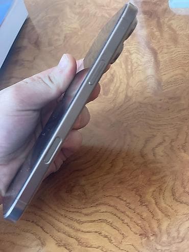 lg 82 ekran: IPhone 16 Pro Max, 256 GB, White Titanium, Simsiz şarj — 5