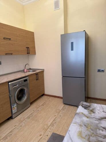 evde operatör isi: Səbail rayonu,Jurnalistlerin binası, su idman sarayın yanı17 — 7