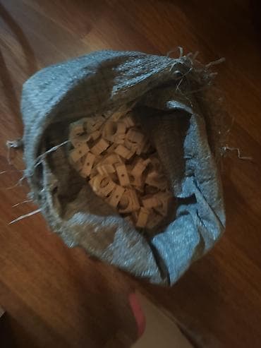 Dekorativ divar panelləri: Plastik boru bərkidiciləri – xamut - Material: ağ rəngli möhkəm — 2