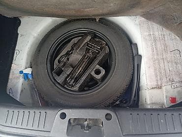 ford tranzit 2009: Ford Fiesta: 1.4 l | 2009 il 255 km Hetçbek — 3
