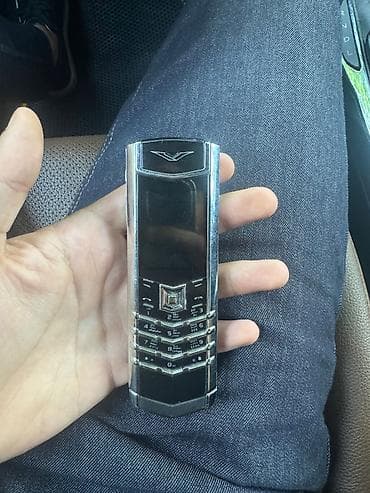 Vertu Aster, 2 GB, rəng - Gümüşü, İki sim kartlı